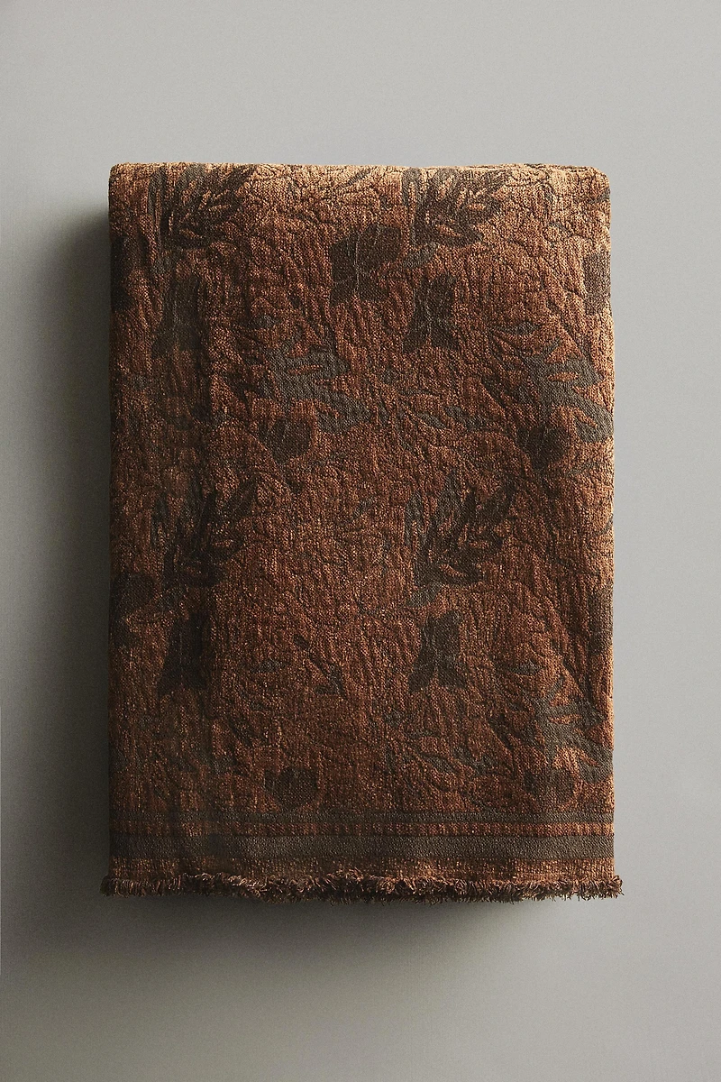 JACQUARD CHENILLE BLANKET