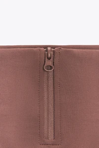 SEAMLESS ZIPPERED LEGGINGS