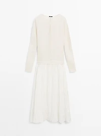 Long contrast pleated dress