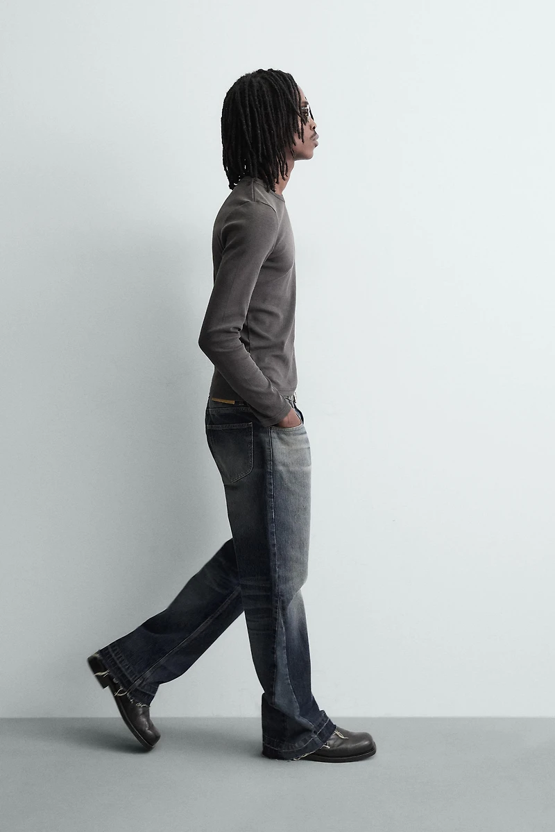 STRUCTURED FLARE FIT JEANS