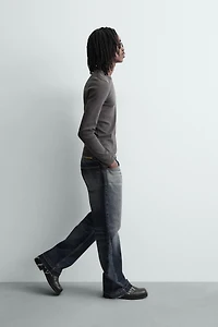 STRUCTURED FLARE FIT JEANS