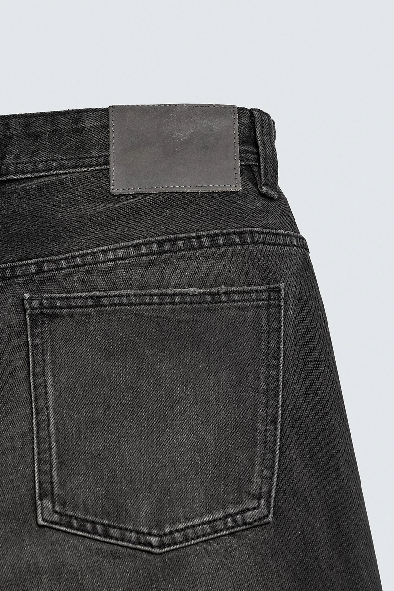 JEAN COUPE DÉCONTRACTÉE