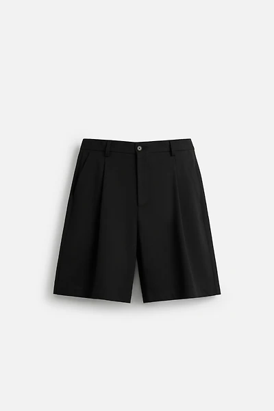 PLEATED RELAXED FIT SHORTS