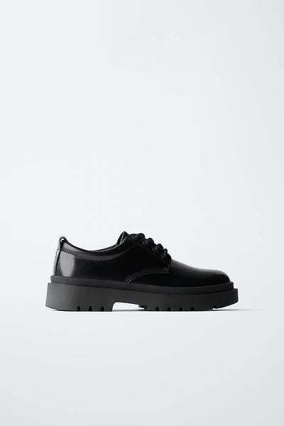 LUG SOLE DERBY SHOES