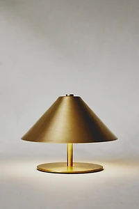 CORDLESS IRON TABLE LAMP