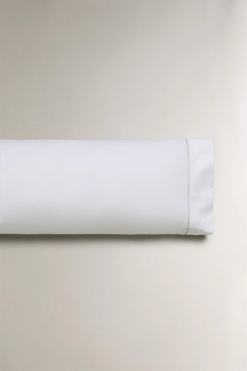 PIQUÉ PIPING PILLOWCASE