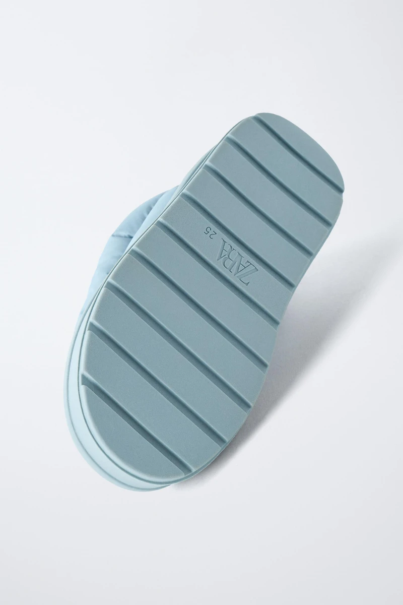 WATER REPELLENT NYLON BOOTS