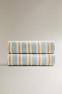 PLAIN MULTI-PURPOSE BLANKET