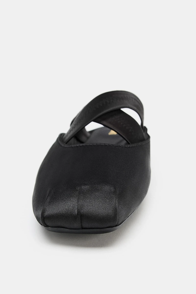 CRISS-CROSS ELASTIC STRAP SLINGBACK FLATS