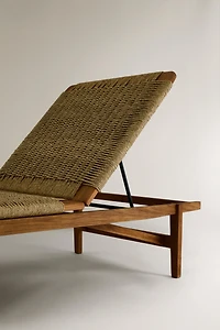 OUTDOOR TEAK LOUNGER