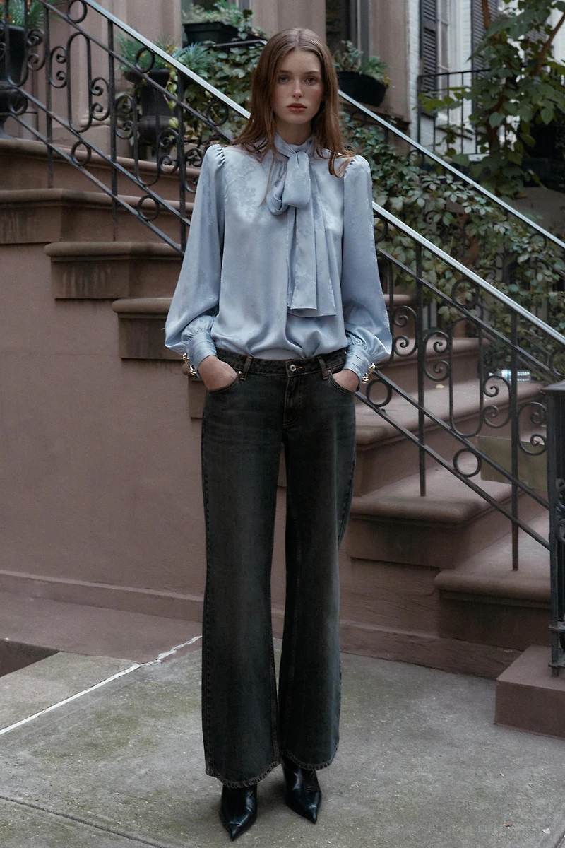 TIED JACQUARD SATIN EFFECT SHIRT