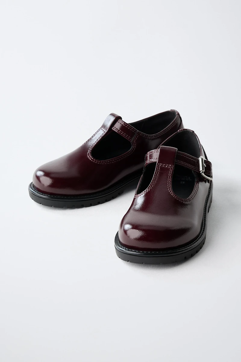 T-STRAP BALLET FLATS