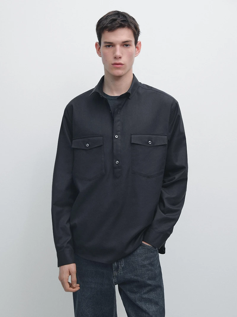 Cotton shirt with pockets