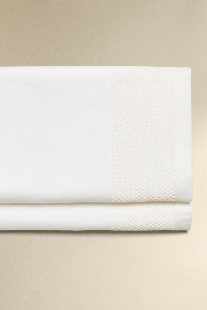 SATEEN FLAT SHEET WITH CROCHET BORDER