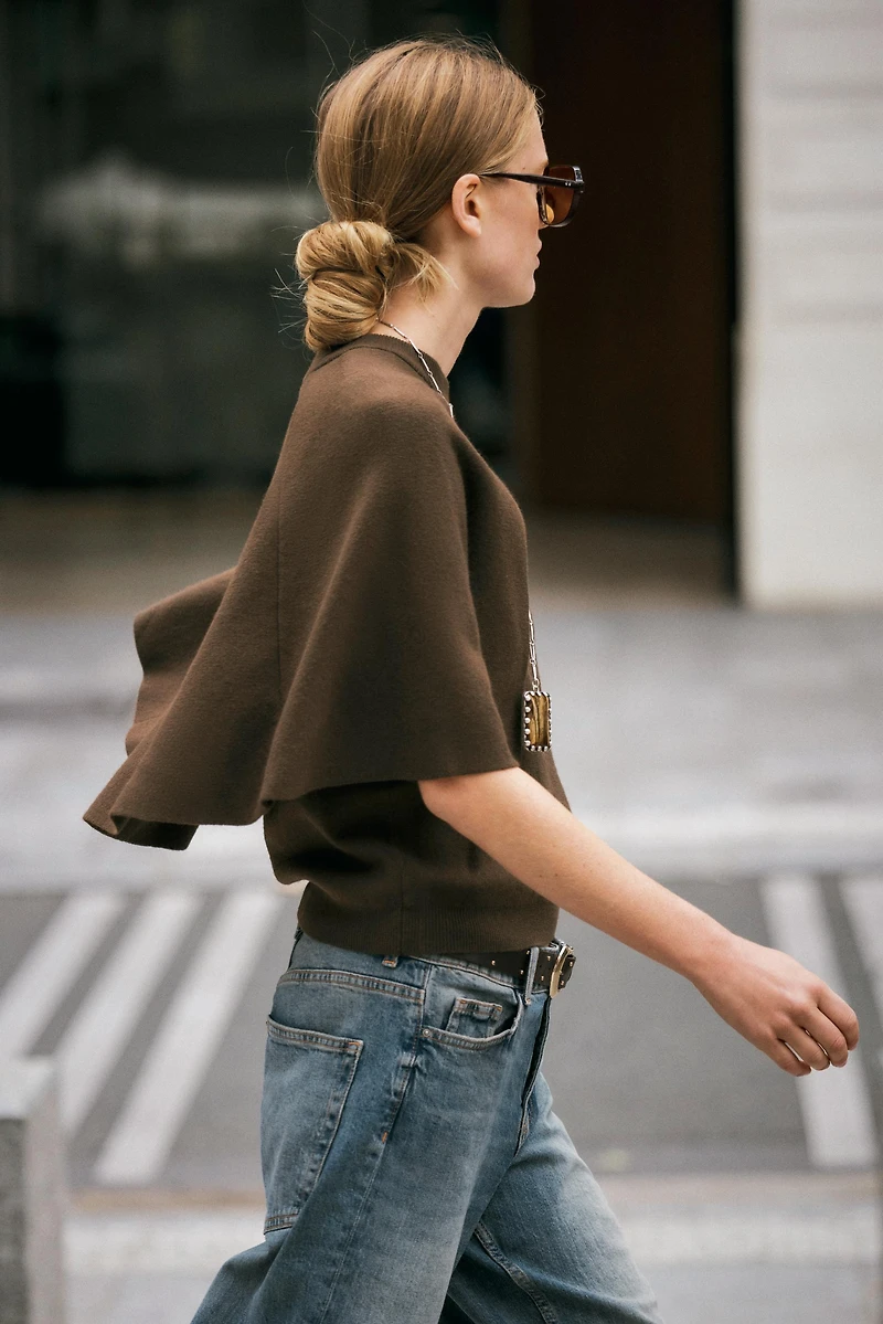 CAPE SLEEVE KNIT SWEATER