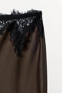 SATIN EFFECT LACE SKIRT
