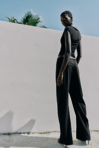DRAPED HARDWARE TOP