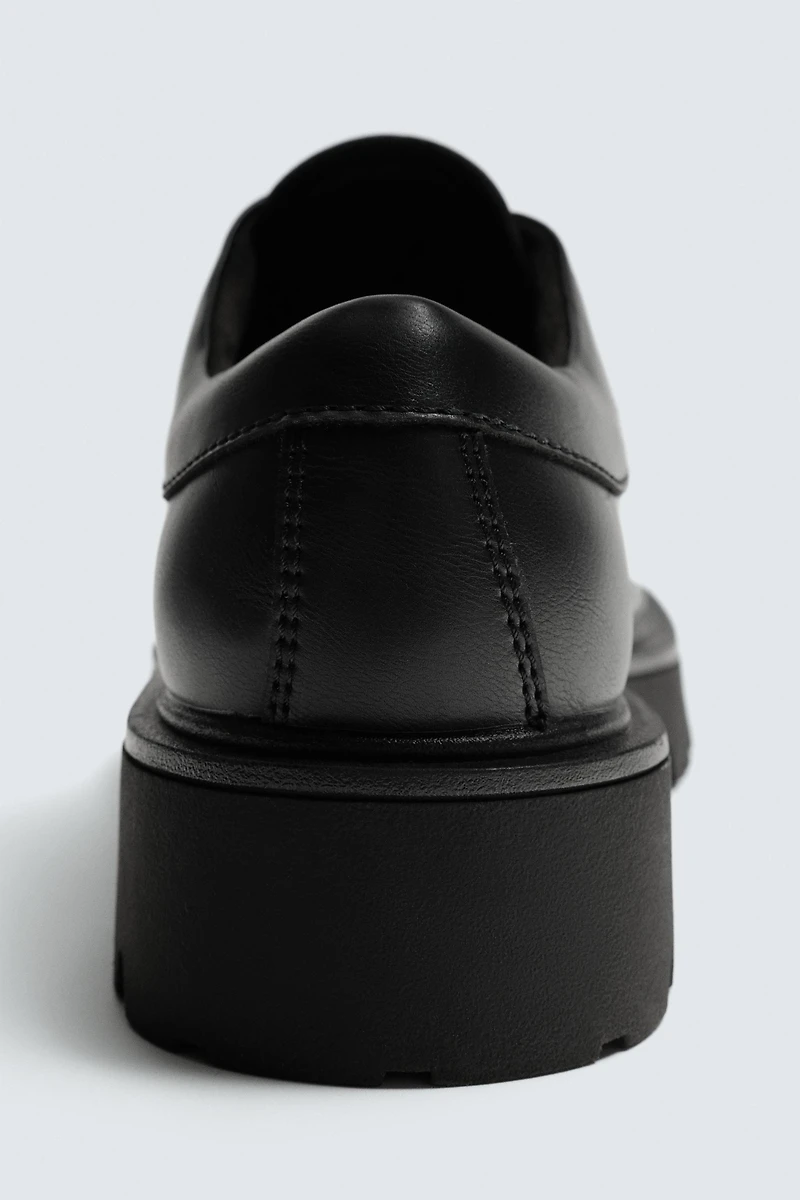 CHUNKY MOC TOE SHOES