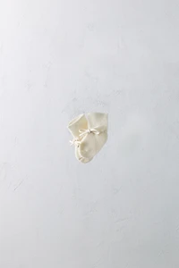 1-12 MONTHS/ 100% CASHMERE BOOTIES LIMITED EDITION