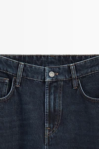 Tapered fit jeans