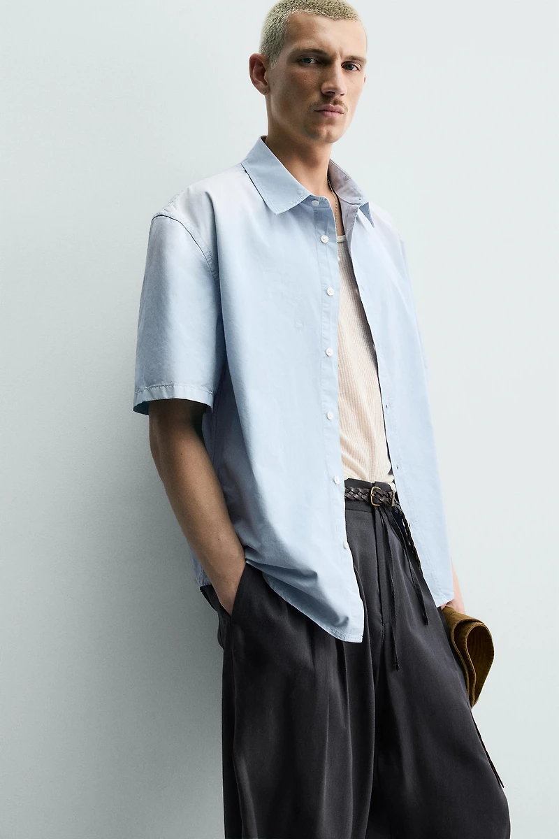 RELAXED FIT SPRAY WASH SHIRT