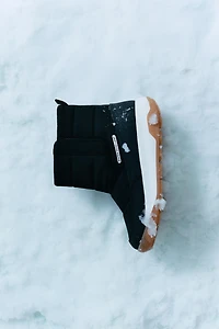 WATER REPELLENT BOOTS