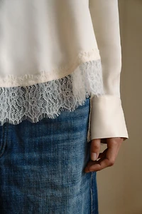 LACE SATIN EFFECT SHIRT