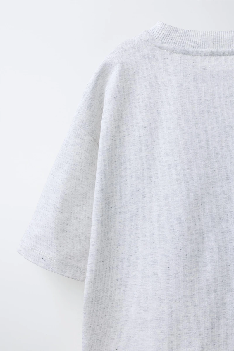 T-SHIRT VARSITY À NUMÉRO