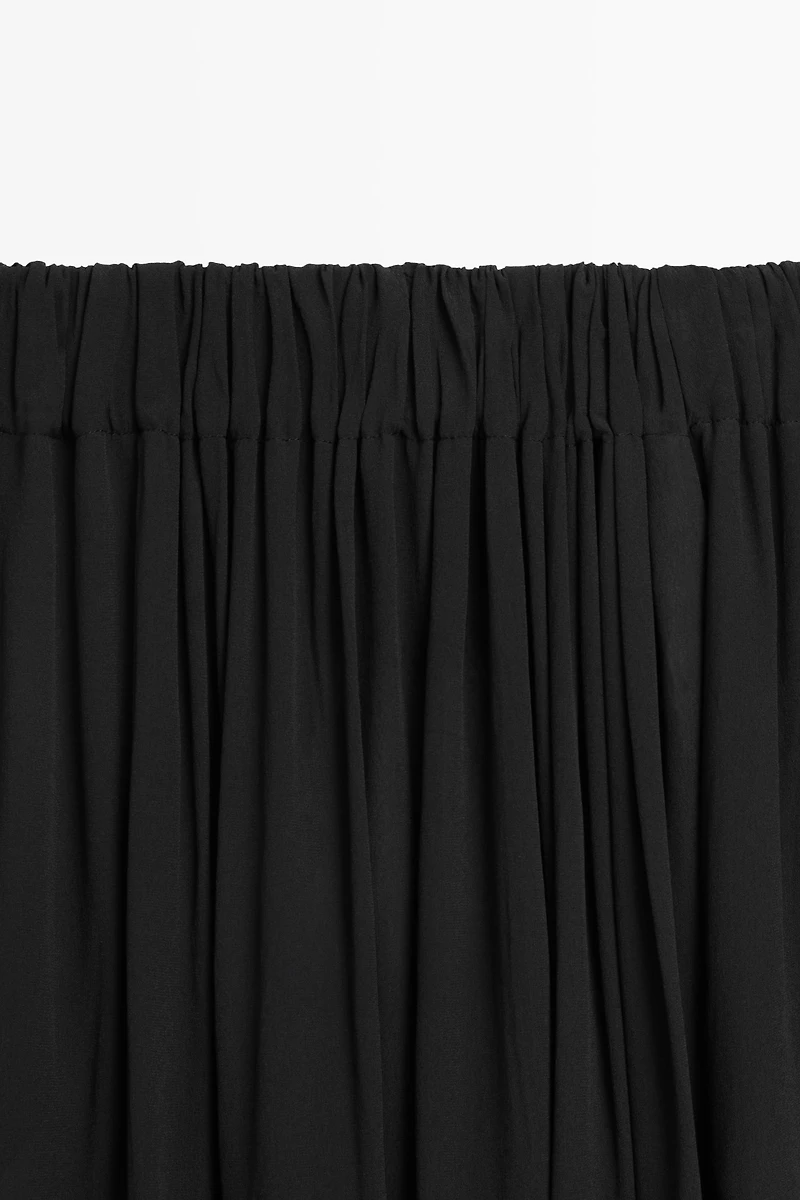 Pleated midi skirt