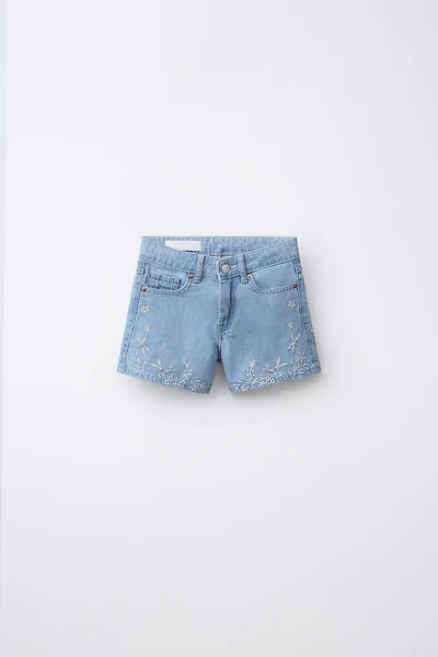 SHORT EN JEAN BRODÉ