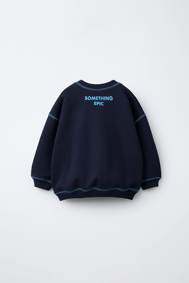 CONTRAST STITCHING TEXT SWEATSHIRT
