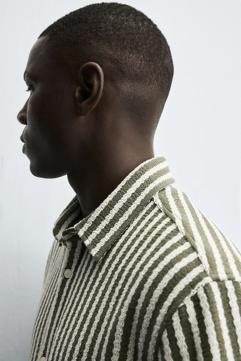 STRIPED JACQUARD SHIRT