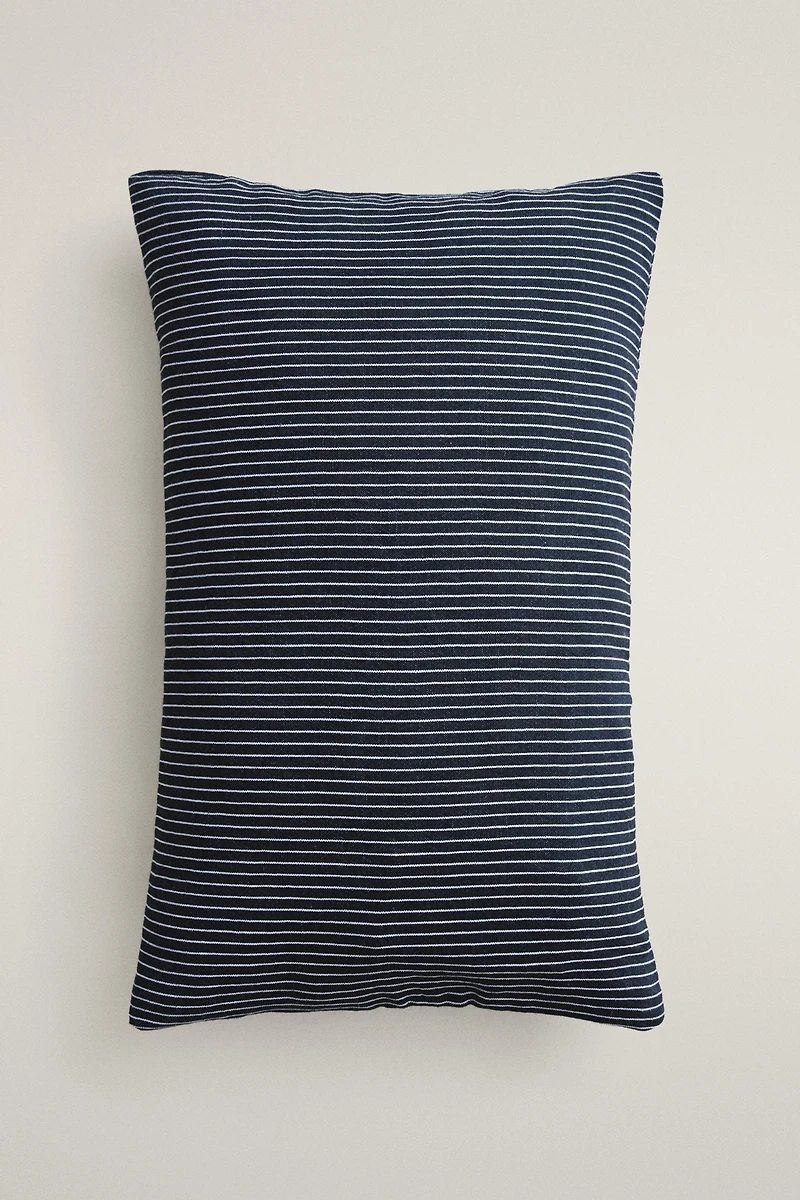 THIN STRIPE THROW PILLOW COVER