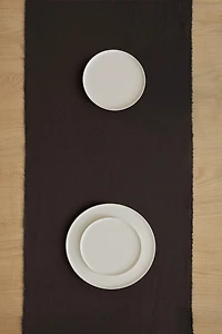 TABLE RUNNER 01