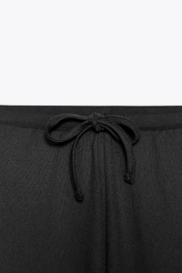 TEXTURED STRAIGHT LEG PANTS