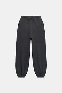 JOGGER PANTS WITH POCKETS