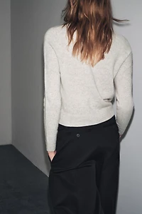 100% WOOL LONG SLEEVE SWEATER