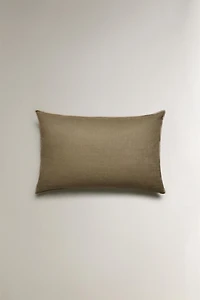 LINEN CUSHION COVER WITH OVERLOCK
