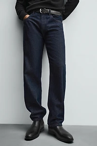 POINTED CHELSEA BOOTS