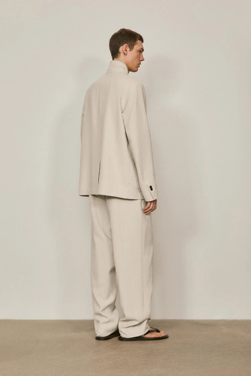 100% linen suit blazer with pocket details - LIMITED EDITION