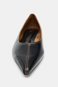 LEATHER BALLET FLATS WITH TOPSTITCHING