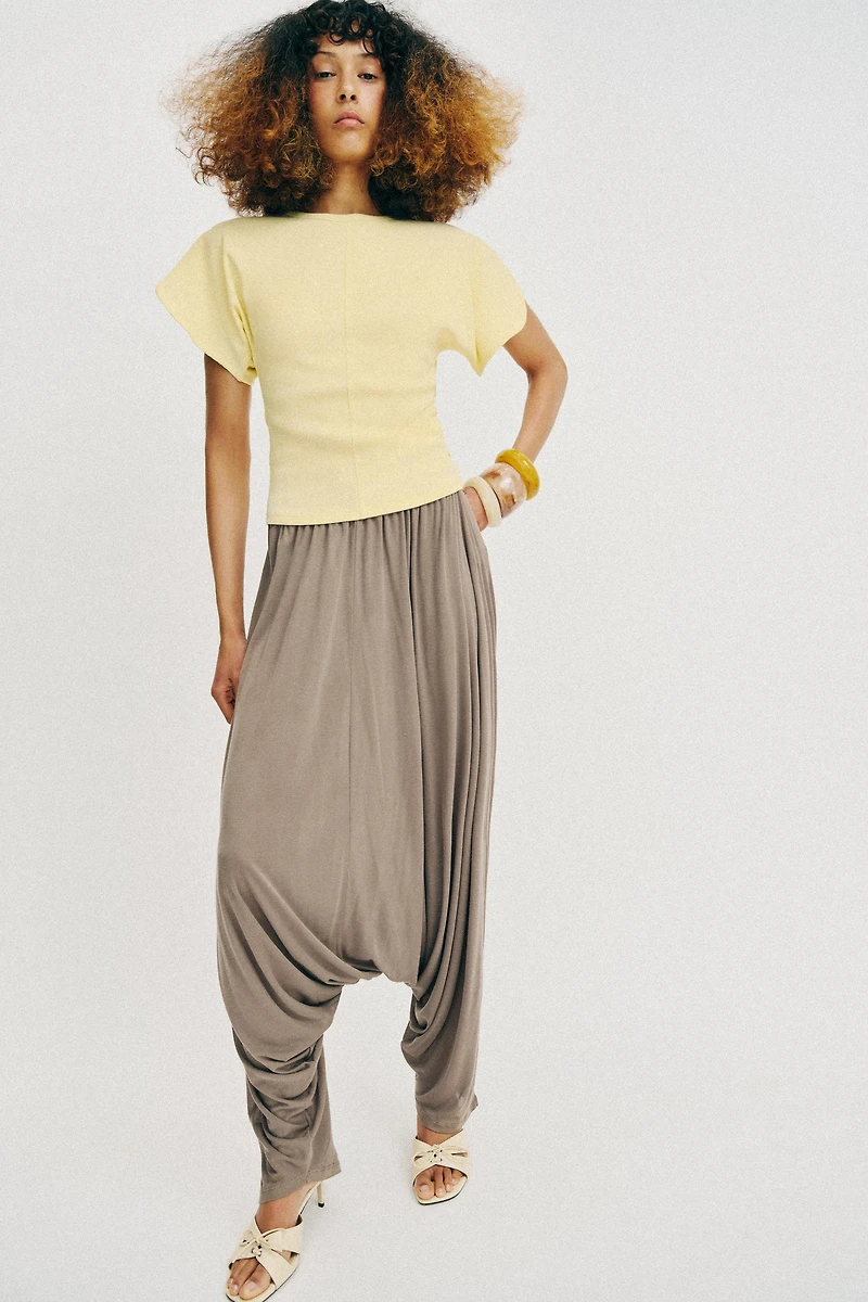BALLOON SLEEVE TOP