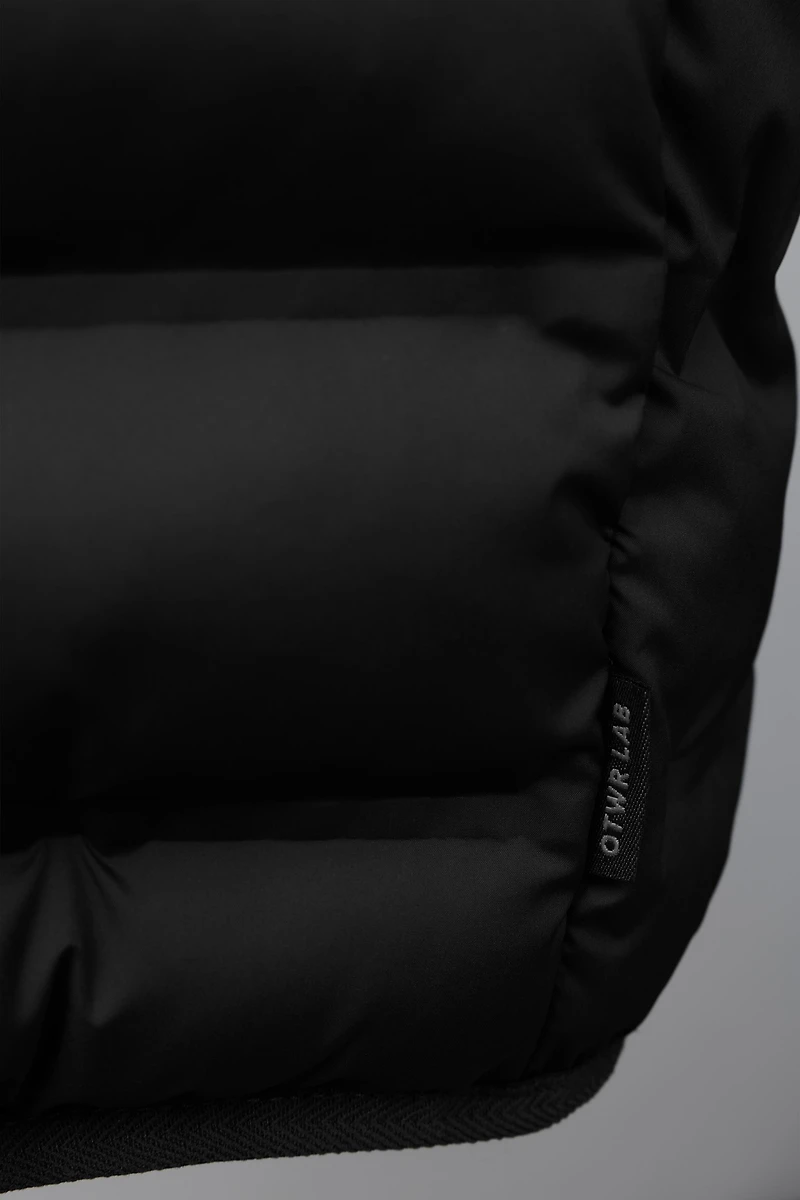 ULTRALIGHT WATER REPELLENT HOODED VEST
