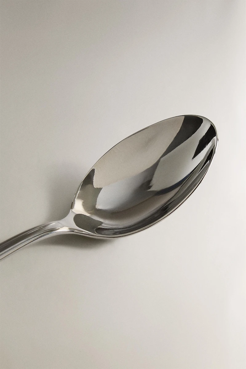 PETITE CUILLÈRE À CAFÉ EN ACIER BRILLANT