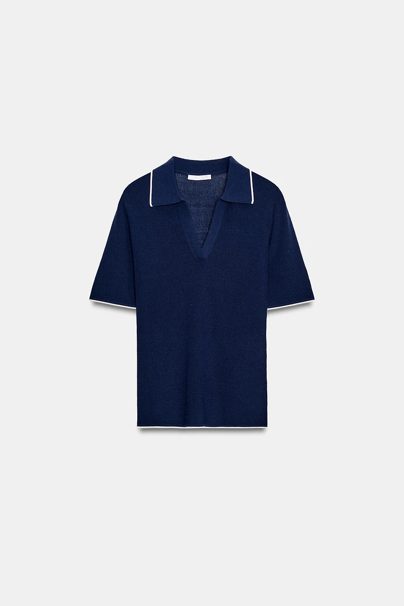 CONTRAST POLO TOP