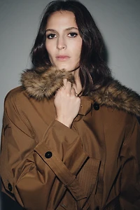 OVERSIZED TRENCH COAT WITH FAUX FUR COLLAR ZW COLLECTION LIMITED EDITION