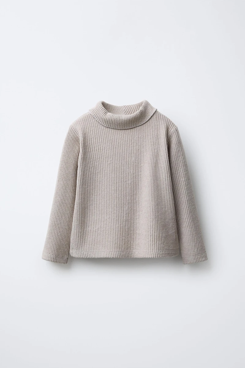 RIBBED TURTLENECK T-SHIRT