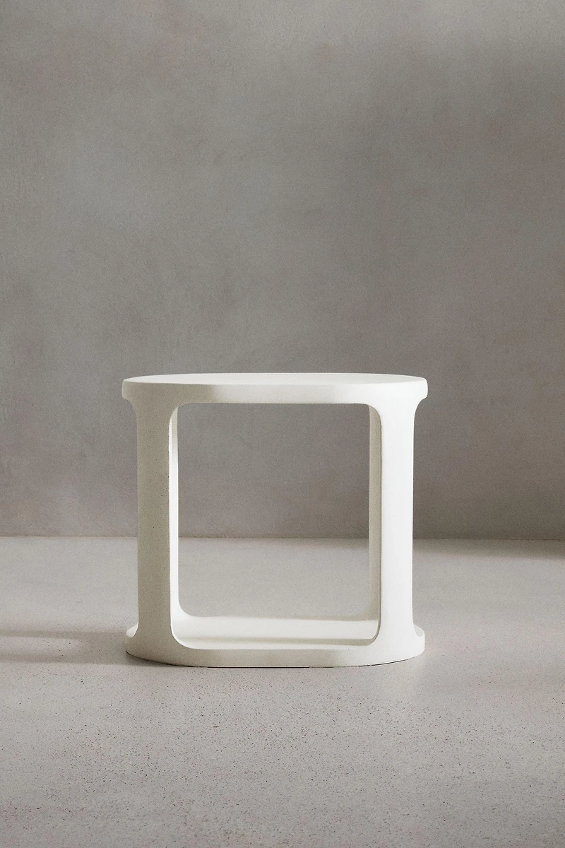 SIDE TABLE 02