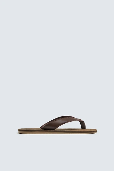LEATHER STRAP SANDALS