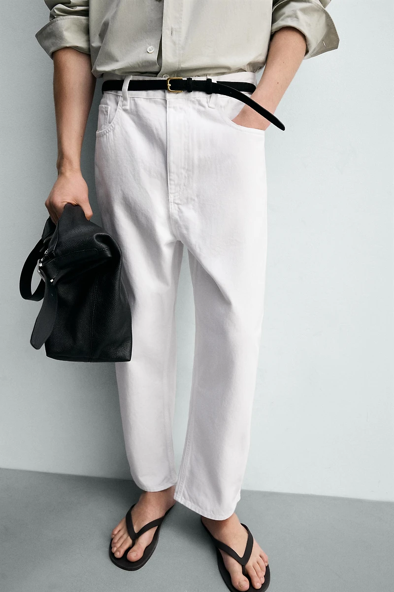 TAPERED WIDE FIT JEANS